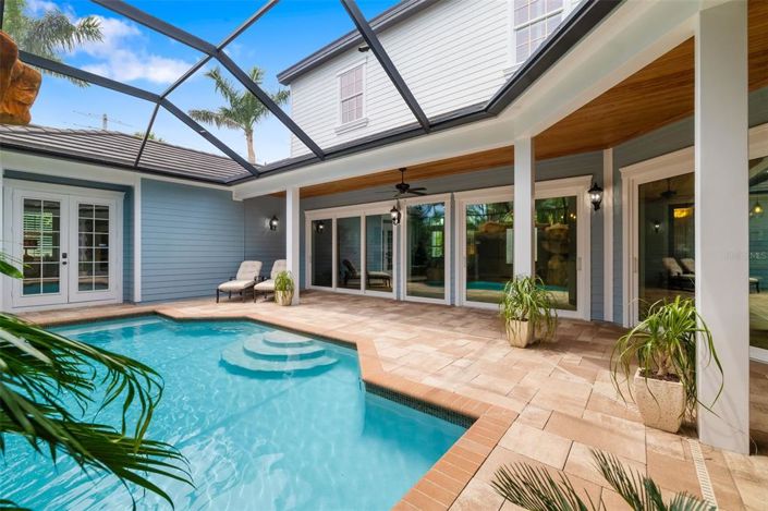 Image No.14-4 Bed Property for sale