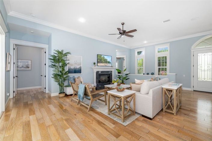 Image No.3-4 Bed Property for sale