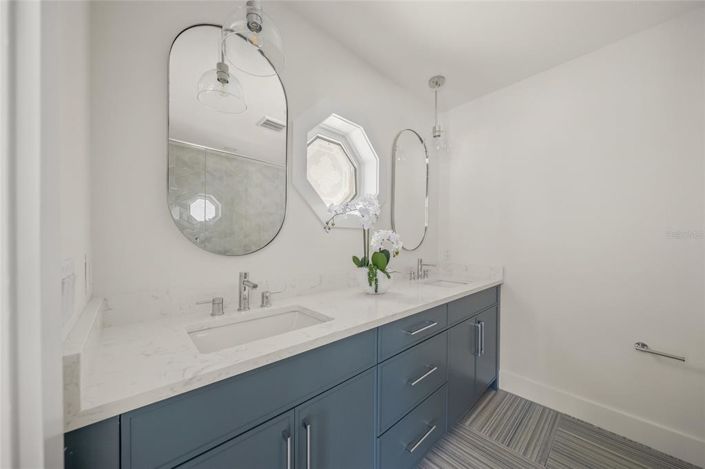 Image No.19-3 Bed Property for sale