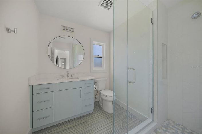 Image No.24-3 Bed Property for sale