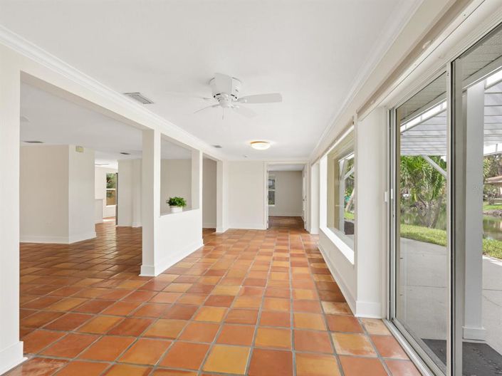 Image No.17-3 Bed Property for sale