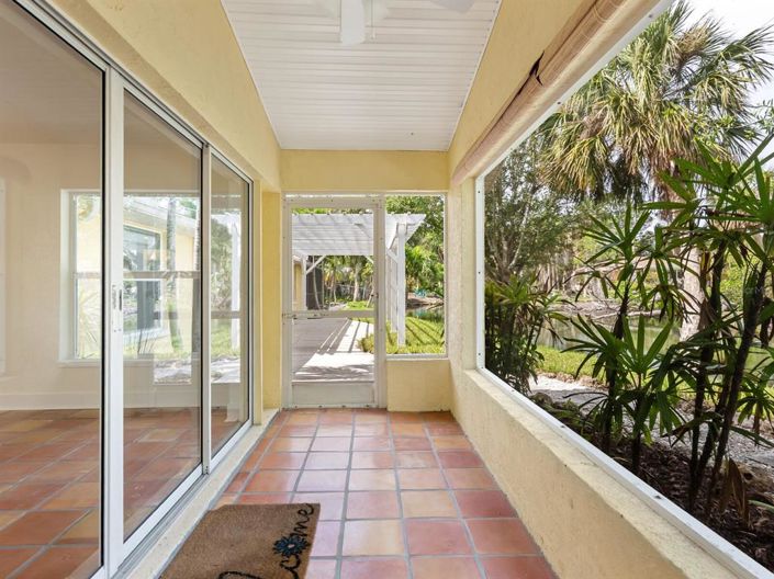 Image No.47-3 Bed Property for sale