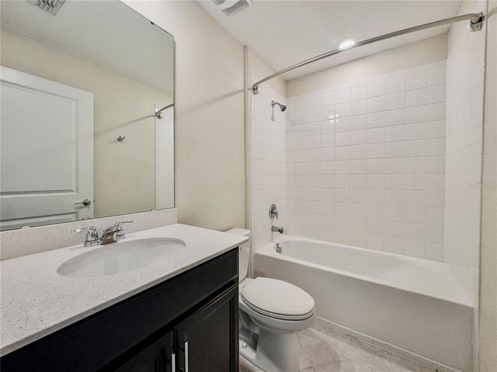 Image No.14-3 Bed Property for sale