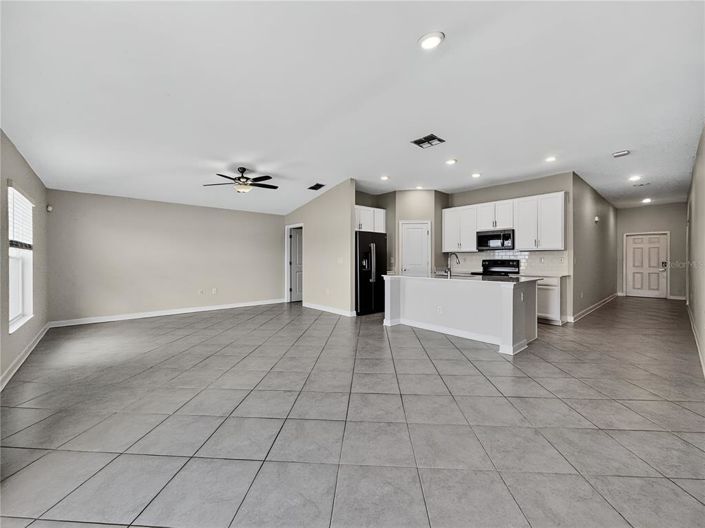 Image No.4-3 Bed Property for sale