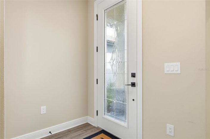 Image No.4-4 Bed Property for sale