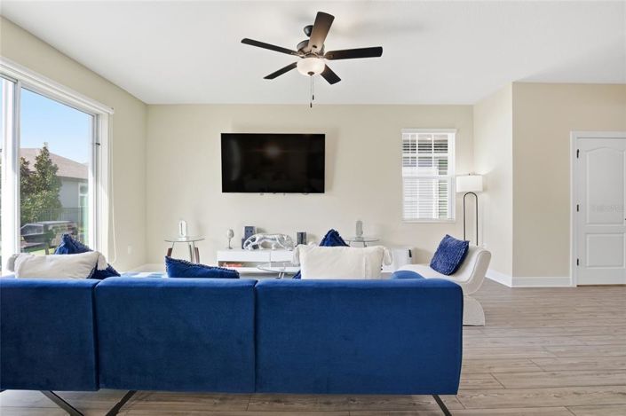 Image No.8-4 Bed Property for sale