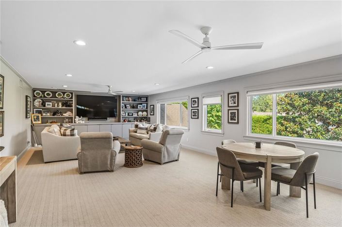 Image No.16-4 Bed Property for sale