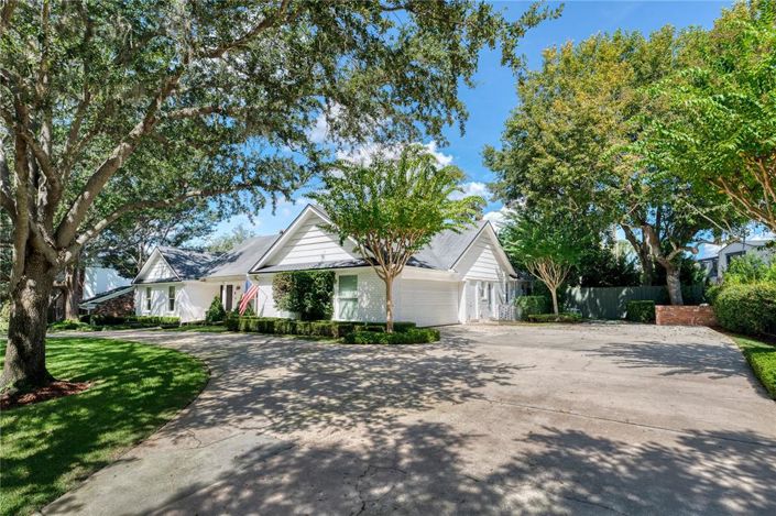 Image No.2-4 Bed Property for sale