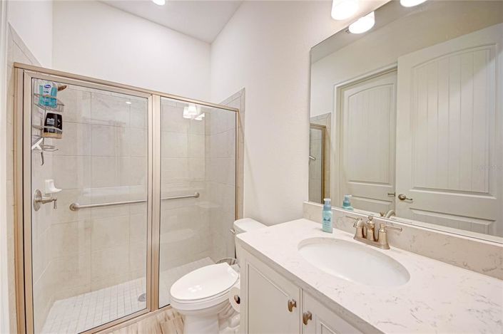 Image No.26-5 Bed Property for sale