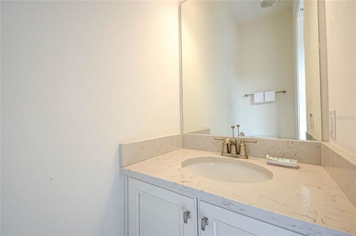 Image No.30-5 Bed Property for sale