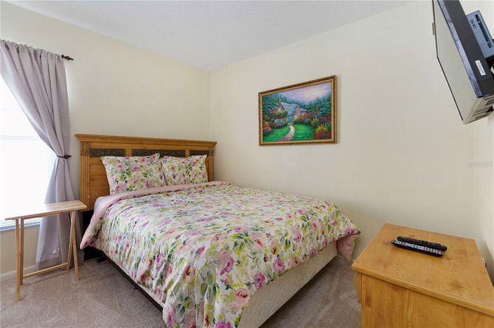 Image No.12-4 Bed Property for sale