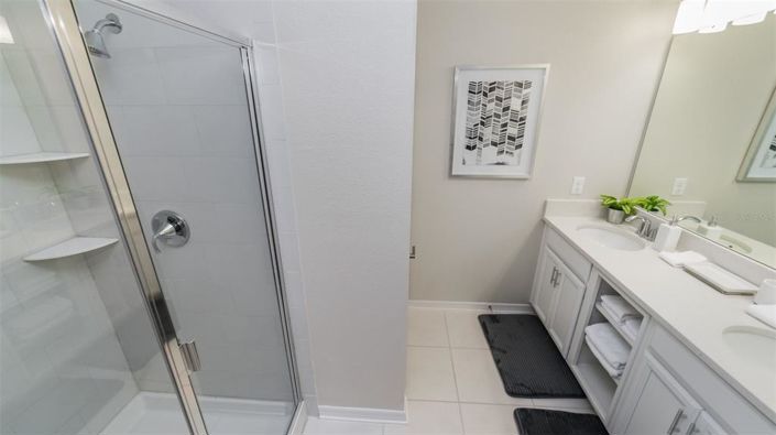 Image No.15-2 Bed Property for sale