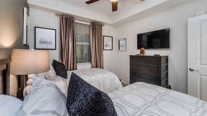 Image No.17-2 Bed Property for sale