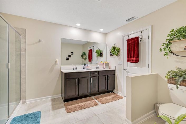 Image No.13-4 Bed Property for sale