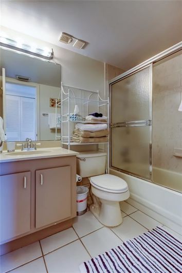 Image No.12-2 Bed Property for sale