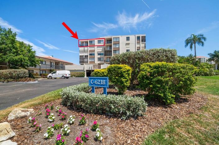 Image No.3-2 Bed Property for sale