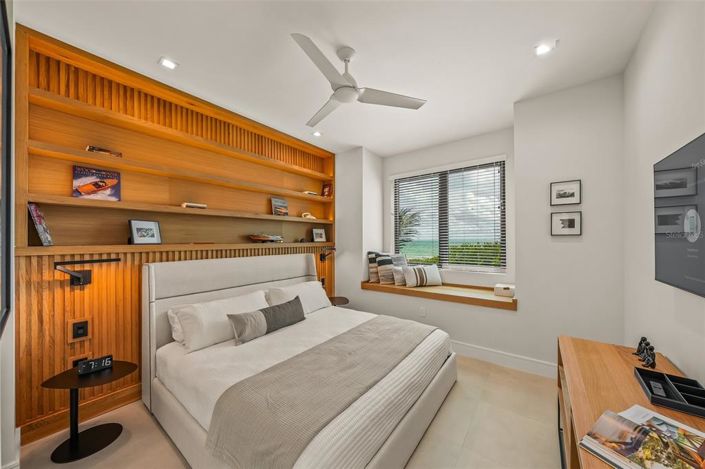 Image No.33-6 Bed Property for sale