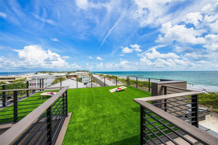 Image No.38-6 Bed Property for sale