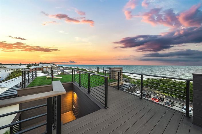 Image No.46-6 Bed Property for sale