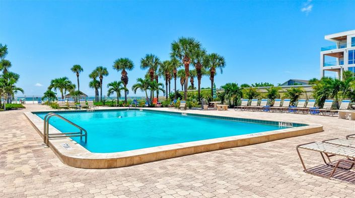 Image No.39-1 Bed Property for sale