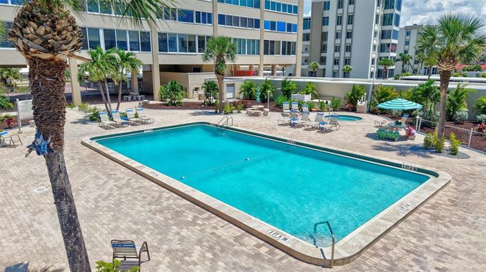 Image No.41-1 Bed Property for sale