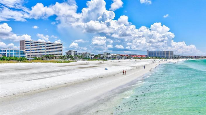 Image No.44-1 Bed Property for sale