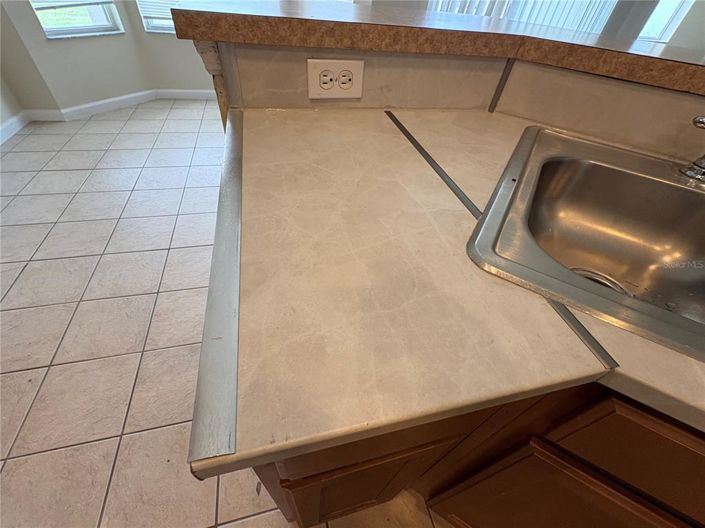 Image No.25-3 Bed Property for sale