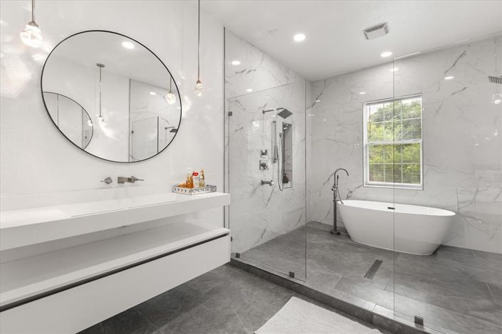 Image No.29-5 Bed Property for sale