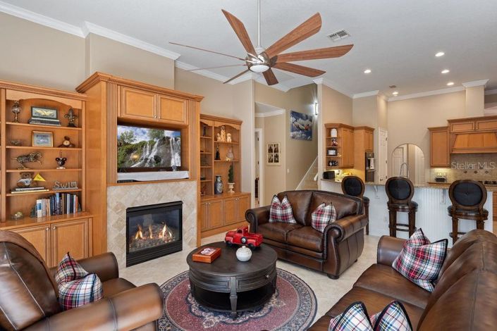 Image No.15-5 Bed Property for sale