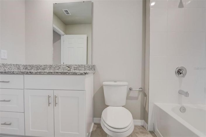 Image No.19-3 Bed Property for sale