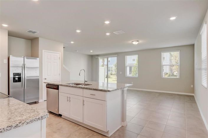 Image No.6-3 Bed Property for sale