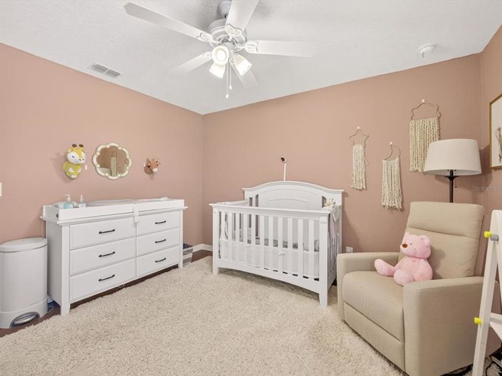 Image No.18-5 Bed Property for sale