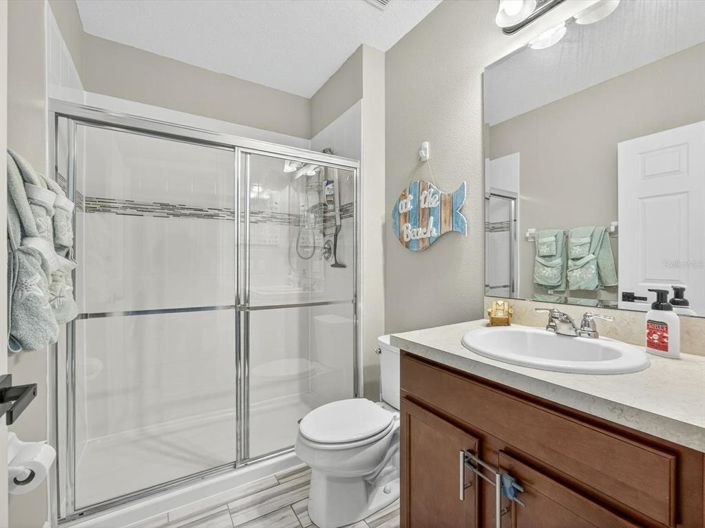 Image No.28-5 Bed Property for sale