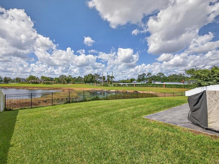 Image No.32-5 Bed Property for sale