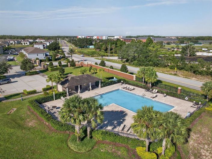 Image No.40-5 Bed Property for sale