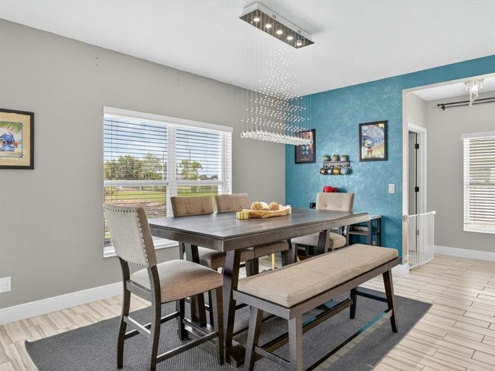 Image No.7-5 Bed Property for sale