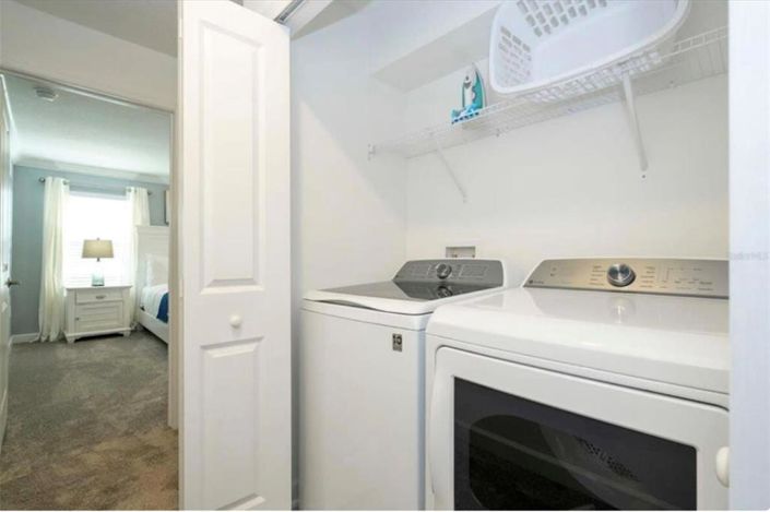 Image No.19-4 Bed Townhouse for sale