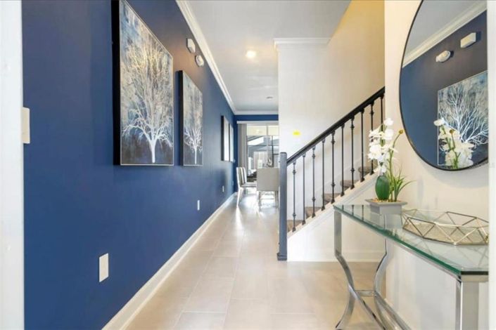 Image No.3-4 Bed Townhouse for sale