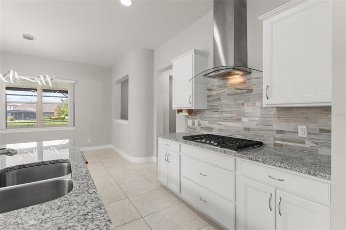 Image No.17-4 Bed Property for sale