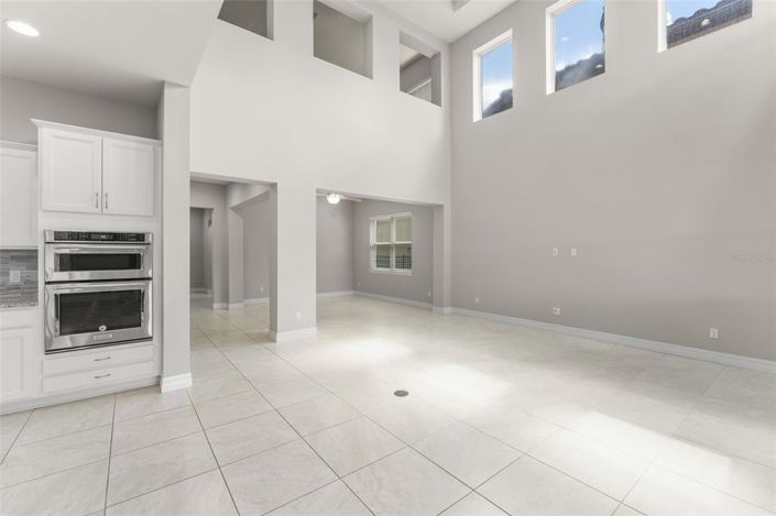 Image No.4-4 Bed Property for sale