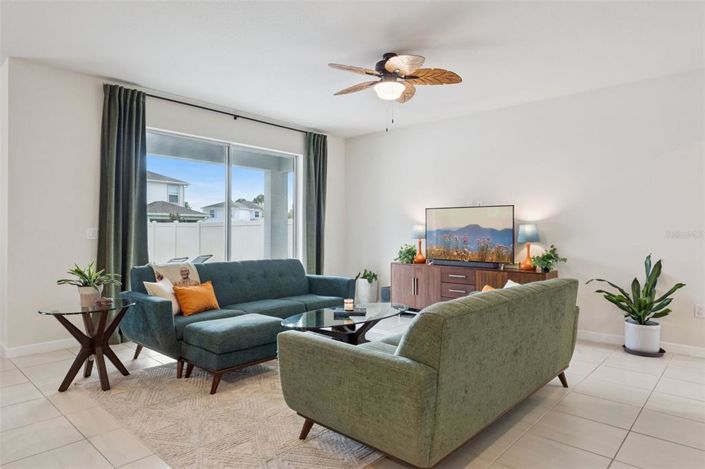 Image No.11-5 Bed Property for sale