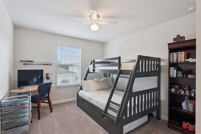 Image No.25-5 Bed Property for sale