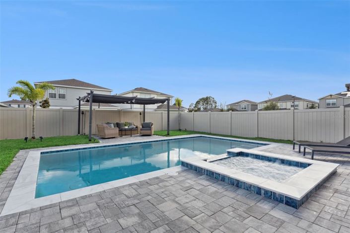 Image No.29-5 Bed Property for sale