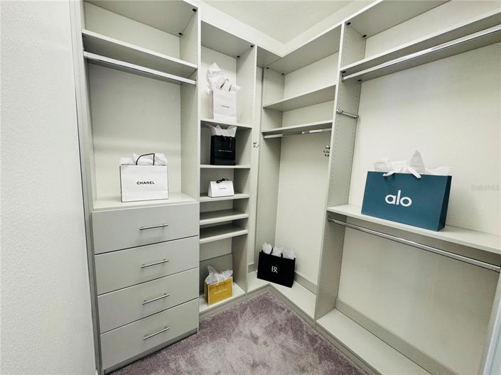 Image No.28-3 Bed Property for sale