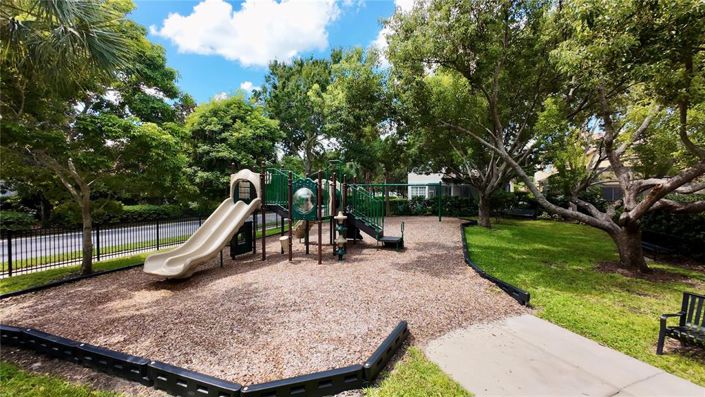 Image No.48-3 Bed Property for sale