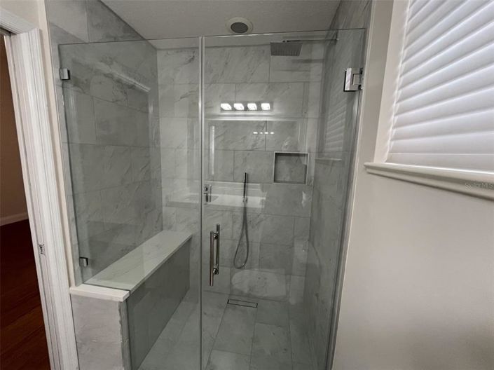 Image No.34-4 Bed Property for sale