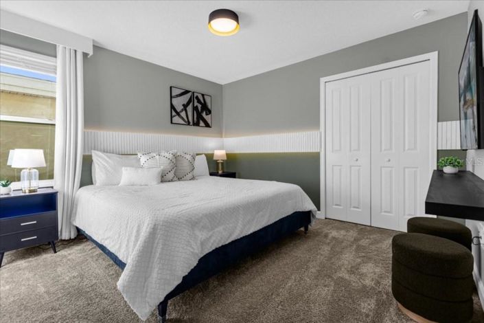 Image No.19-9 Bed Property for sale