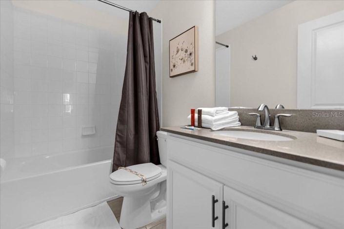 Image No.43-9 Bed Property for sale