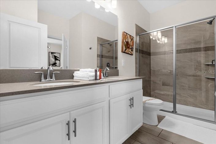 Image No.46-9 Bed Property for sale