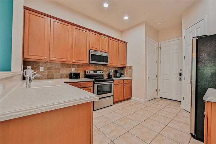 Image No.13-5 Bed Property for sale